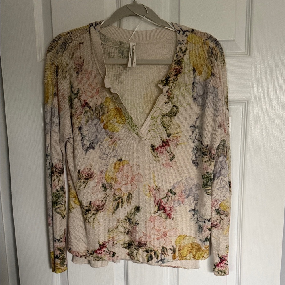Anthropologie Floral V-Neck Women Top